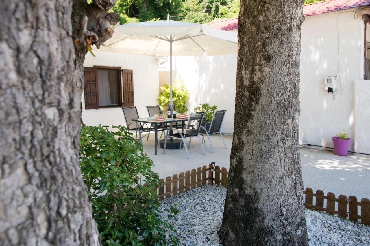 Summer House By The Sea Хорефто Экстерьер фото